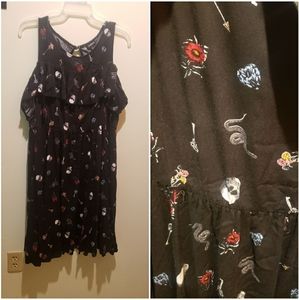 Torrid Size 1 Rose Skull Dress